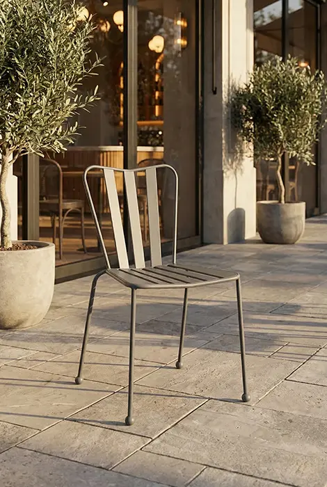 Chaise Ernest